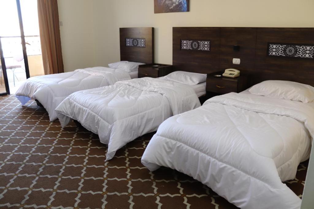 Eden Aqaba Hotel Eksteriør billede