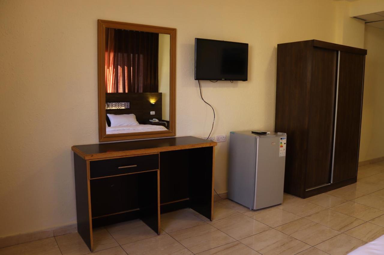 Eden Aqaba Hotel Eksteriør billede